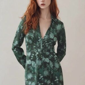 FOREVER 21 Green Floral Satin Long Tunic Blouse